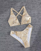 Bikini con fibbia in metallo dal design particolare