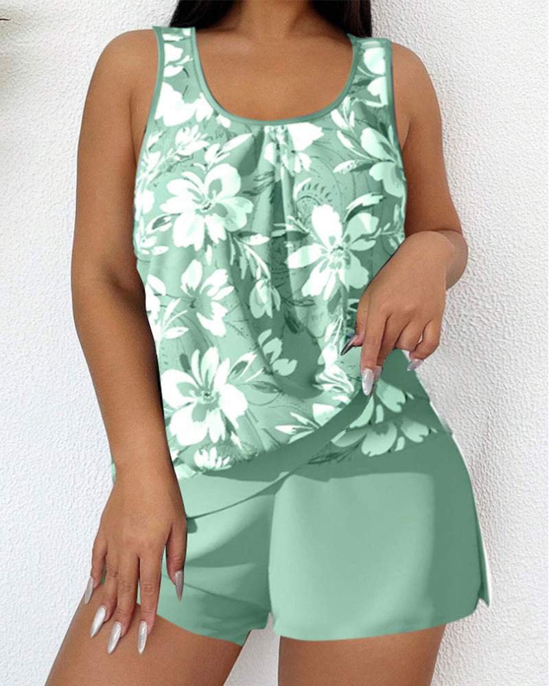Il tankini è disponibile in stili e stampe casual