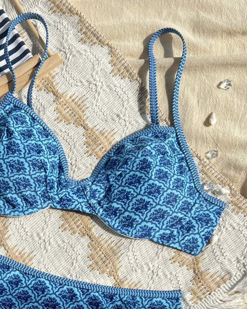 Bikini sexy con bretelline a triangolo stampato