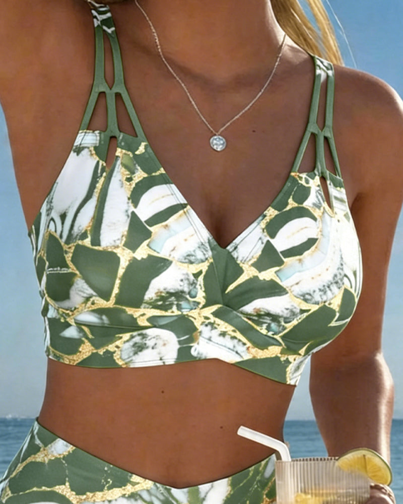 Bikini con bretelle e intagli design