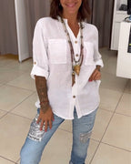 Camicia a tinta unita con tasche e bottoni semplici