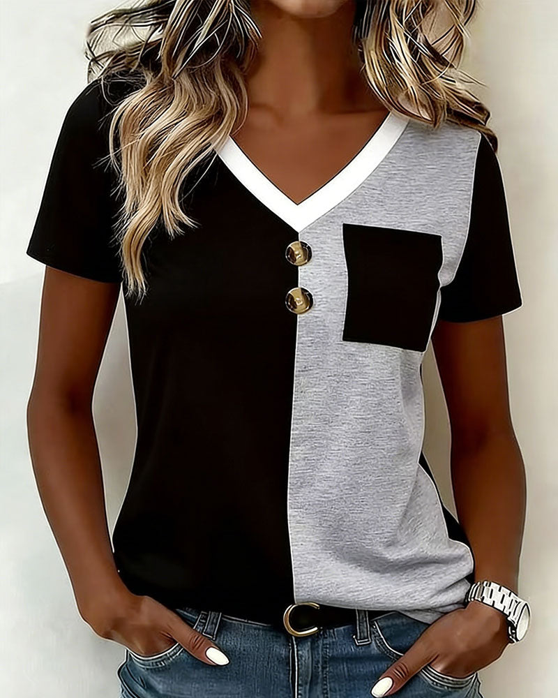 T-shirt con scollo a V e taschino a contrasto