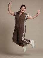 Lark | Tuta con zip e pannelli a righe