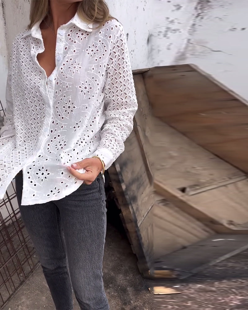 Camicia a maniche lunghe con risvolto tagliato