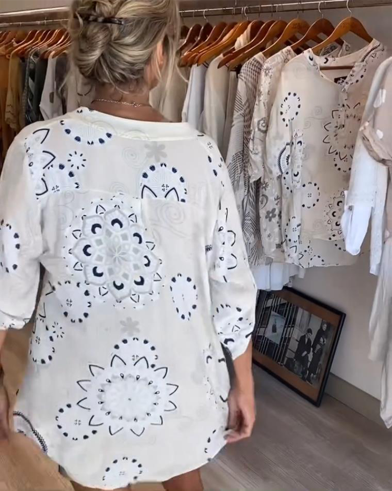 Camicetta Versatile con Stampa Scollo a V Maniche a Metà