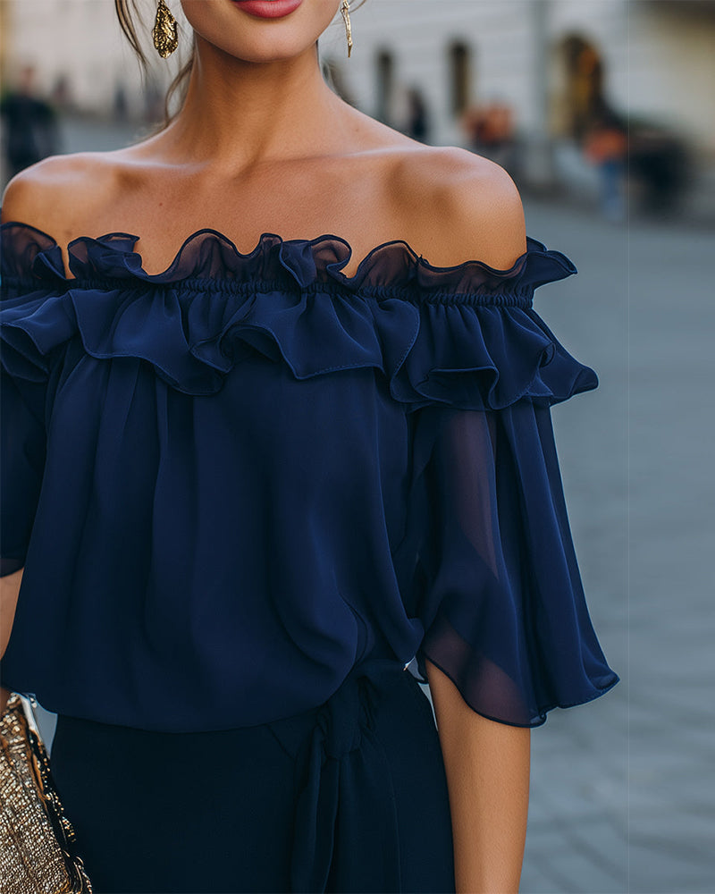 Blusa Elegante con Volant e Spalle Scoperte