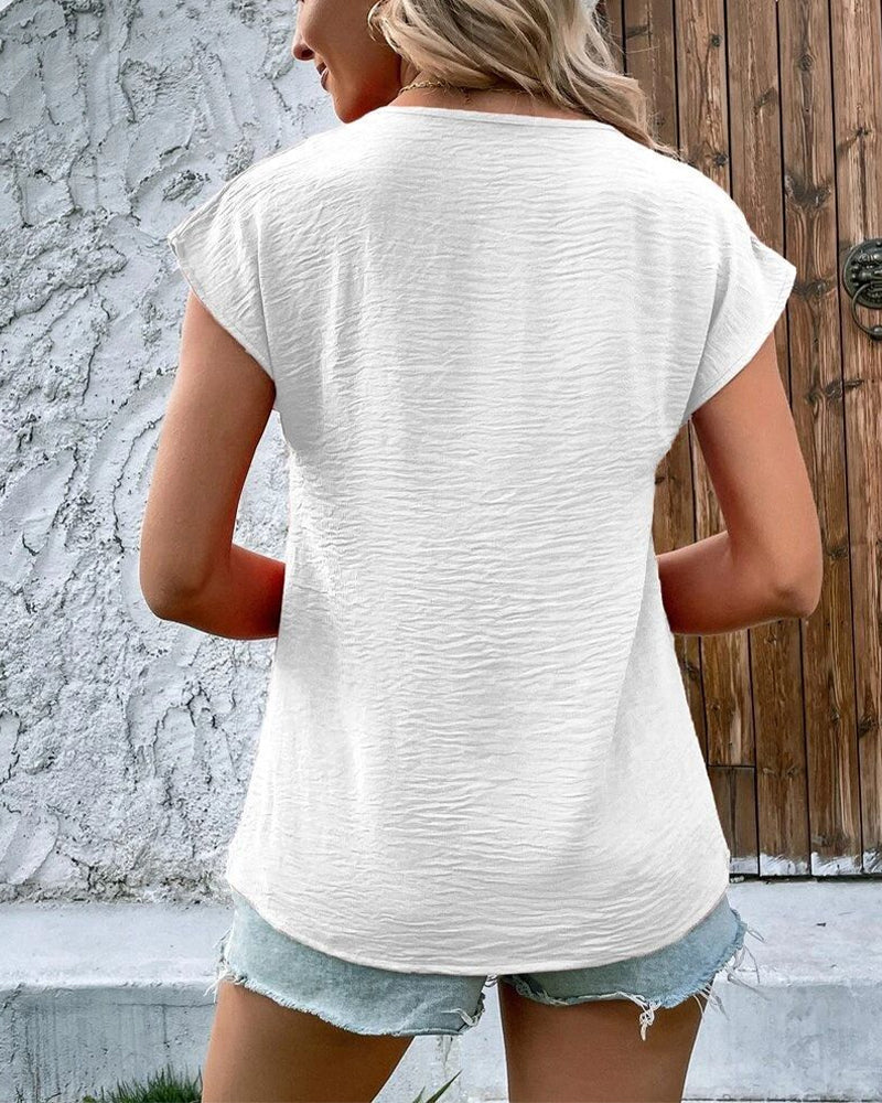 T-shirt a maniche corte e scollo a V