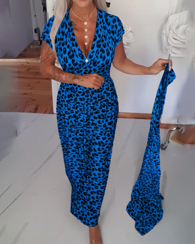 Elegante abito scollato a V con stampa leopardata