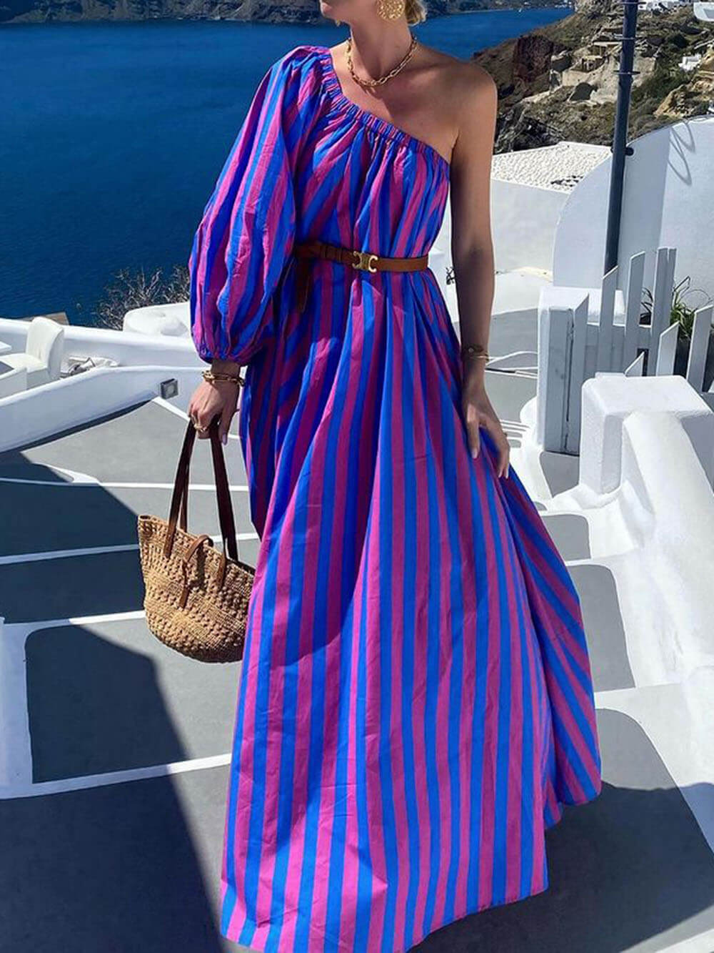 Vestito lungo da vacanza a righe senza spalline alla moda