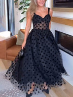 Squisito Abito Midi Svasato in Tulle a Pois con Busto a Cuore Perfetto