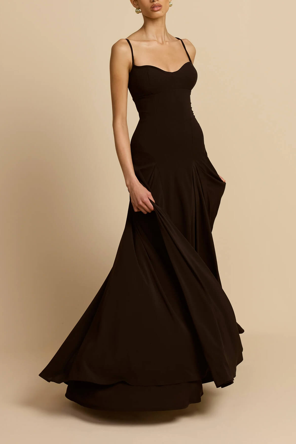 Abito lungo sottoveste svasato in tulle a pannelli Elegance