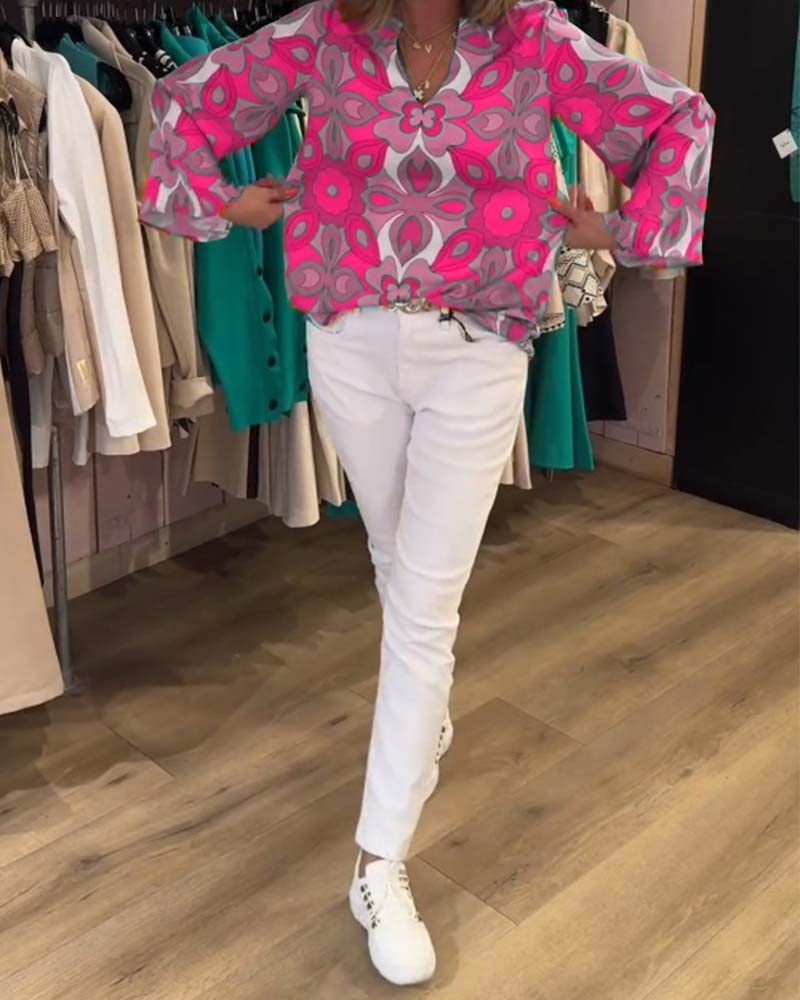 Blusa stampata ampia e versatile