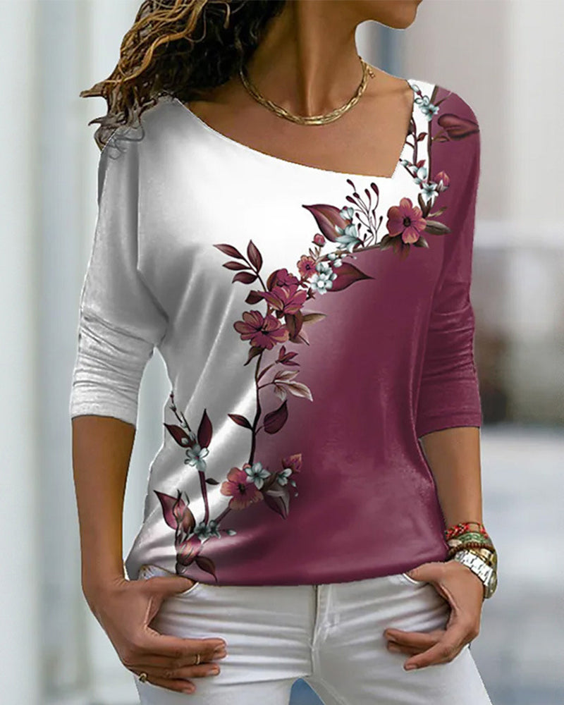 Top a maniche lunghe con scollo a V a stampa floreale