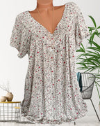 T-shirt ampio a maniche corte e scollo a V
