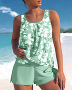 Il tankini è disponibile in stili e stampe casual