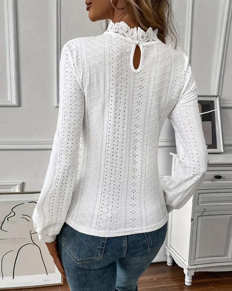 Top in pizzo girocollo maniche lunghe
