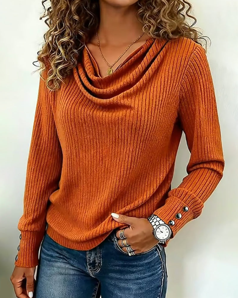 T-shirt in tinta unita con scollo a cascata in maglia