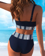 Bikini due pezzi per il comfort resort casual