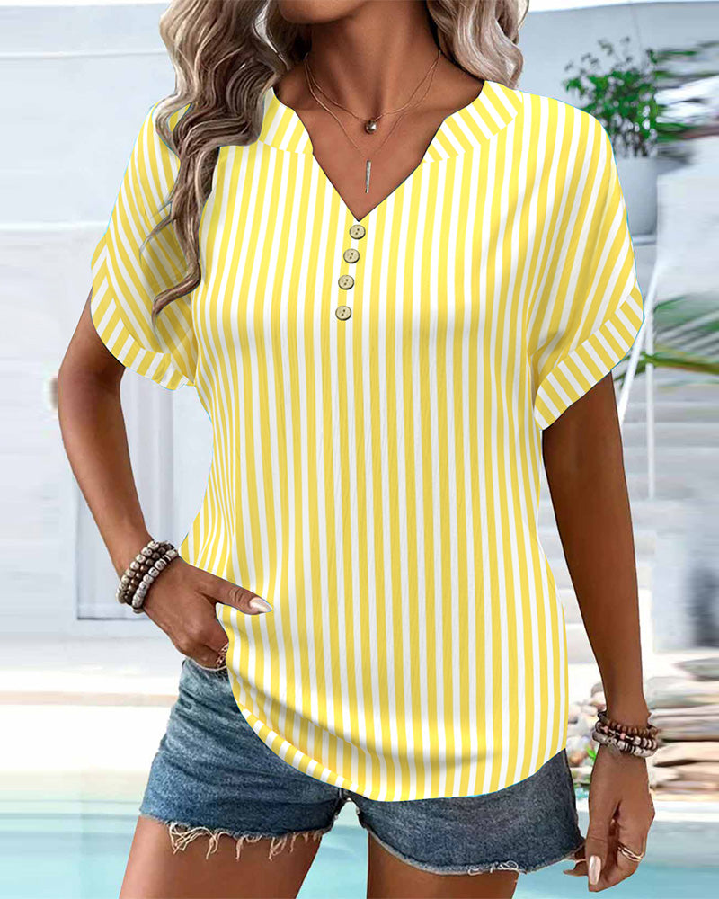T-shirt a V a righe a blocchi di colore