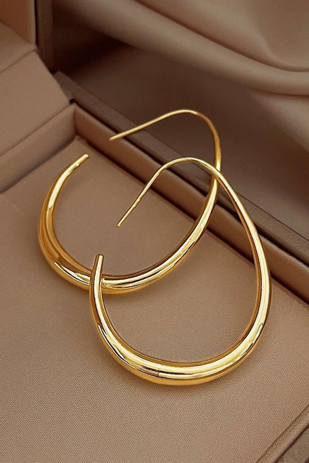 Pendientes Metálicos Ovalados