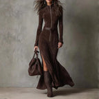 Maria - Vestito lungo in camoscio elegante con spacco e cintura