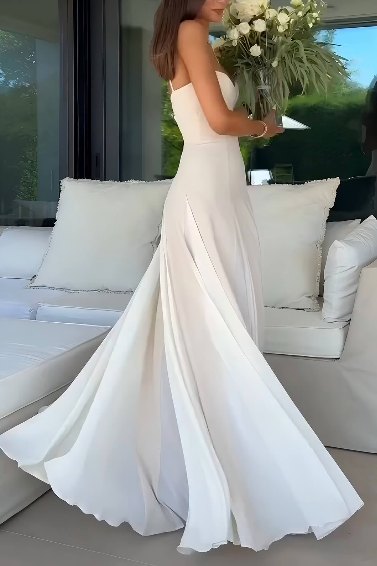 Abito lungo sottoveste svasato in tulle a pannelli Elegance