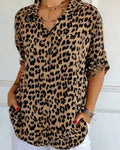 Camicette alla moda con stampa leopardata