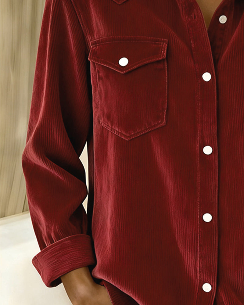 Camicia a maniche lunghe con risvolti e bottoni