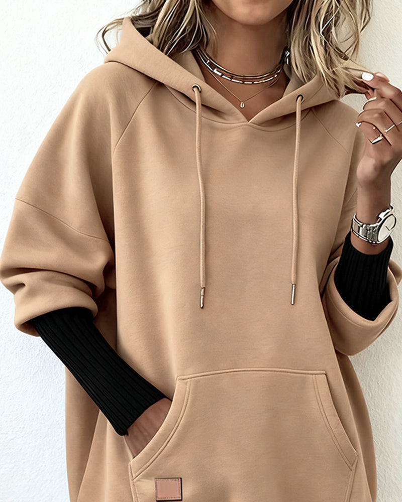 Felpa con cappuccio ampia e casual