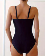 Costume da bagno aderente senza spalline sexy
