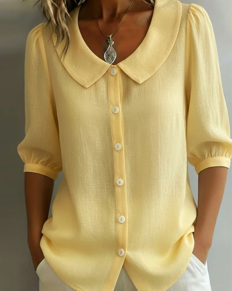 Camicia in cotone a maniche medie con colletto Peter Pan