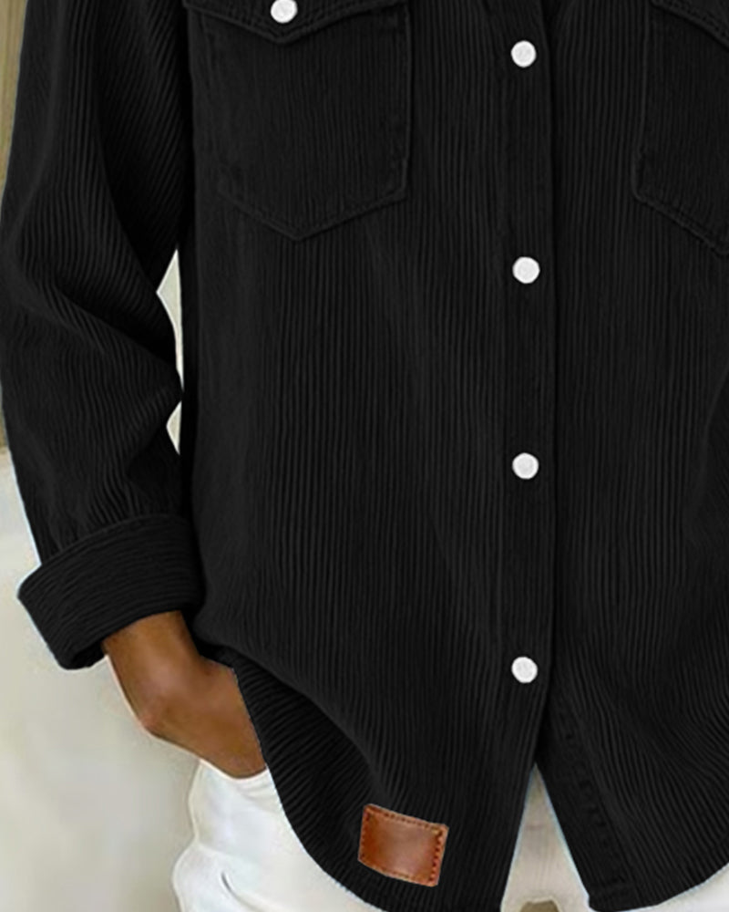 Camicia a maniche lunghe con risvolti e bottoni