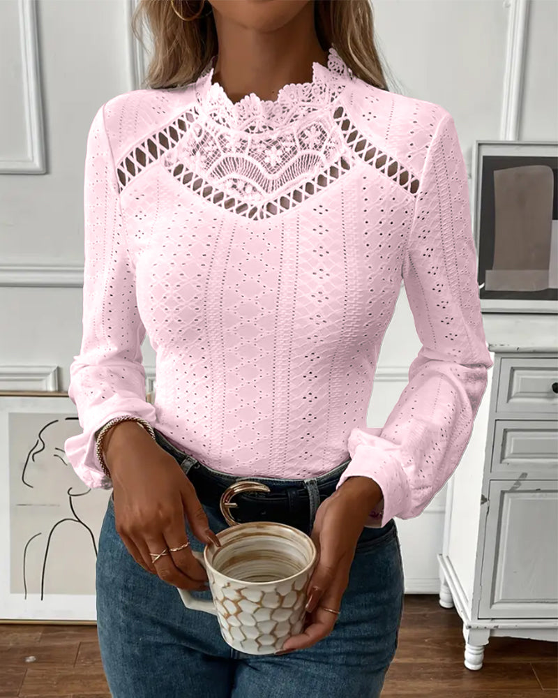 Top in pizzo girocollo maniche lunghe