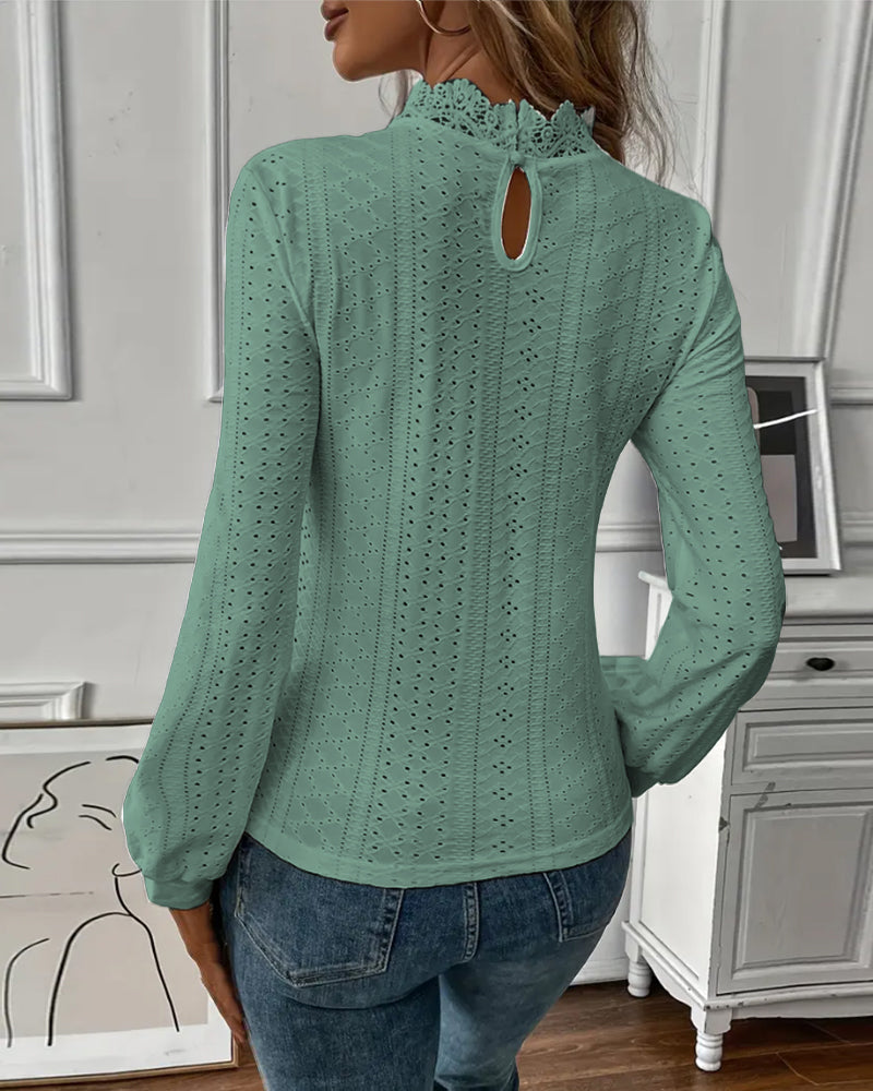 Top in pizzo girocollo maniche lunghe