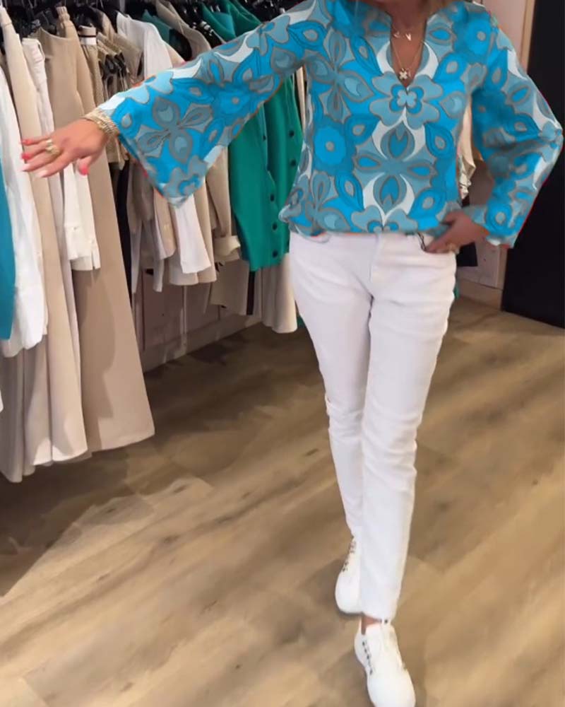 Blusa stampata ampia e versatile