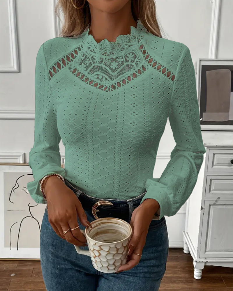 Top in pizzo girocollo maniche lunghe
