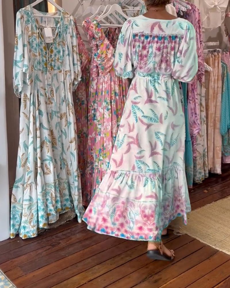 Abito lungo da donna con scollo a V e stampa foglie