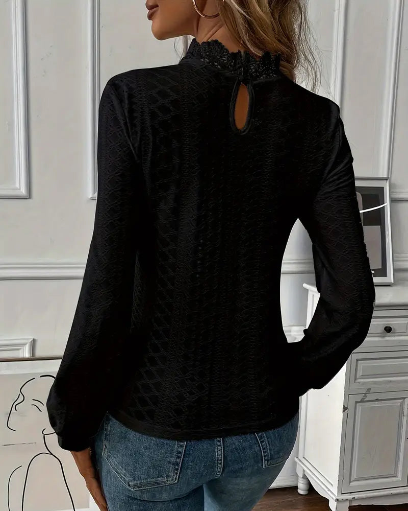 Top in pizzo girocollo maniche lunghe