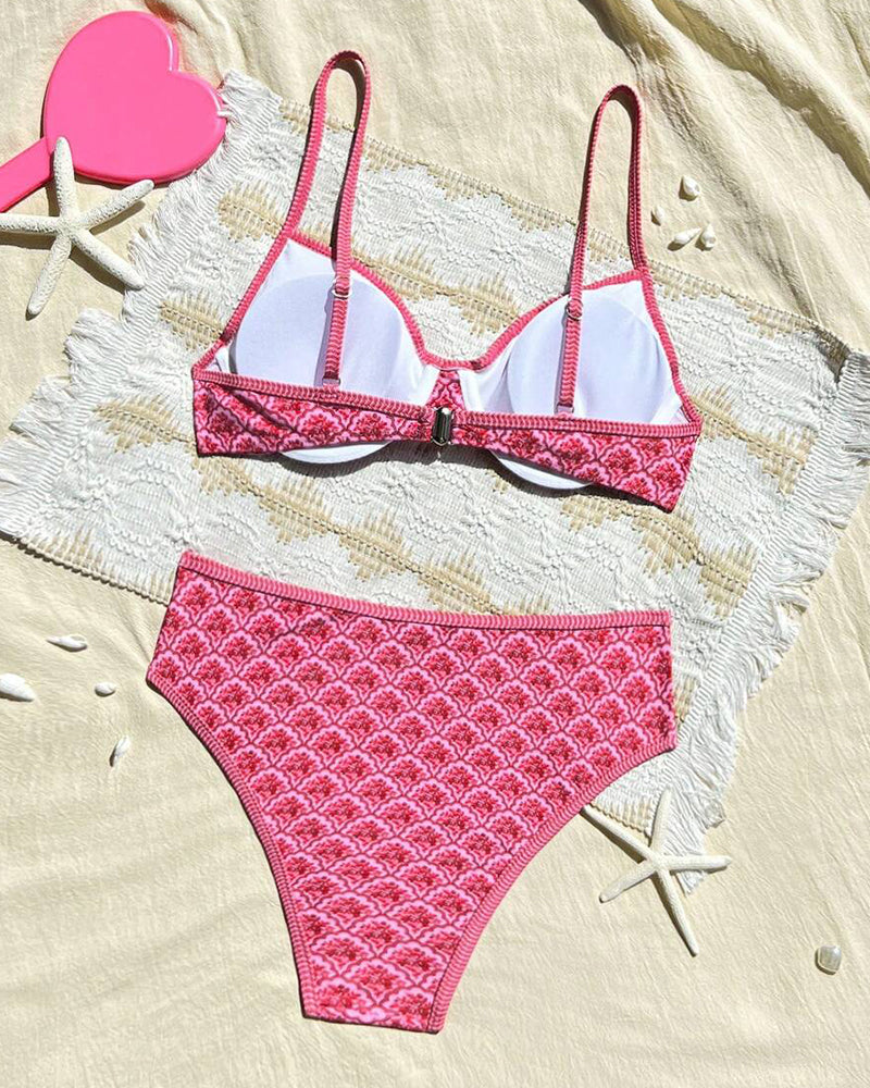 Bikini sexy con bretelline a triangolo stampato