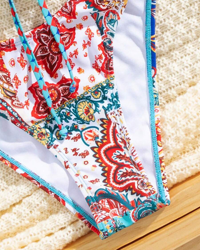 Bikini stampato allacciato sexy a triangolo