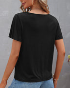 T-shirt monocolore con cut out
