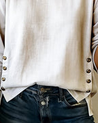 Top casual con scollo rotondo e bottone decorativo