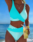 Bikini Incrociato a Righe Stampato