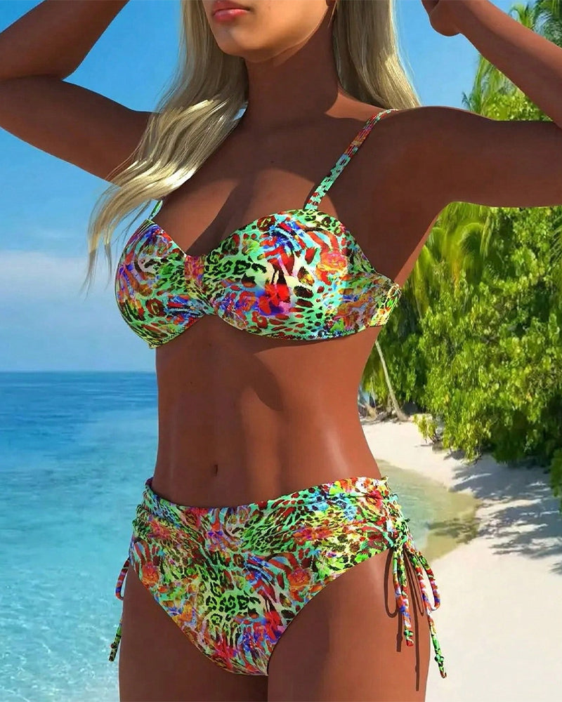 Accattivante Costume da Bagno a Due Pezzi con Stampa Leopardata