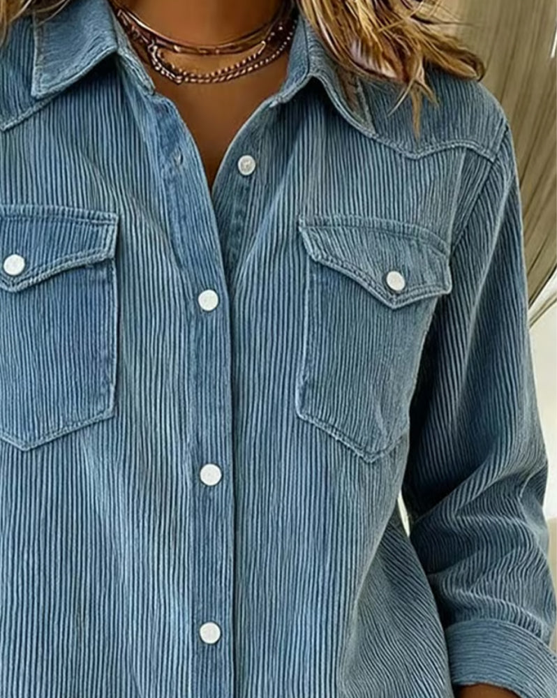 Camicia a maniche lunghe con risvolti e bottoni