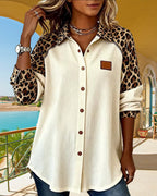 Camicia con colletto a revers, abbottonata, stampa leopardata