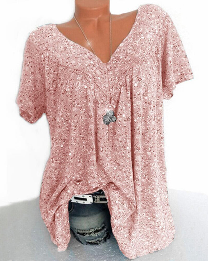 T-shirt ampio a maniche corte e scollo a V
