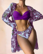 Bikini a tre pezzi con spacco