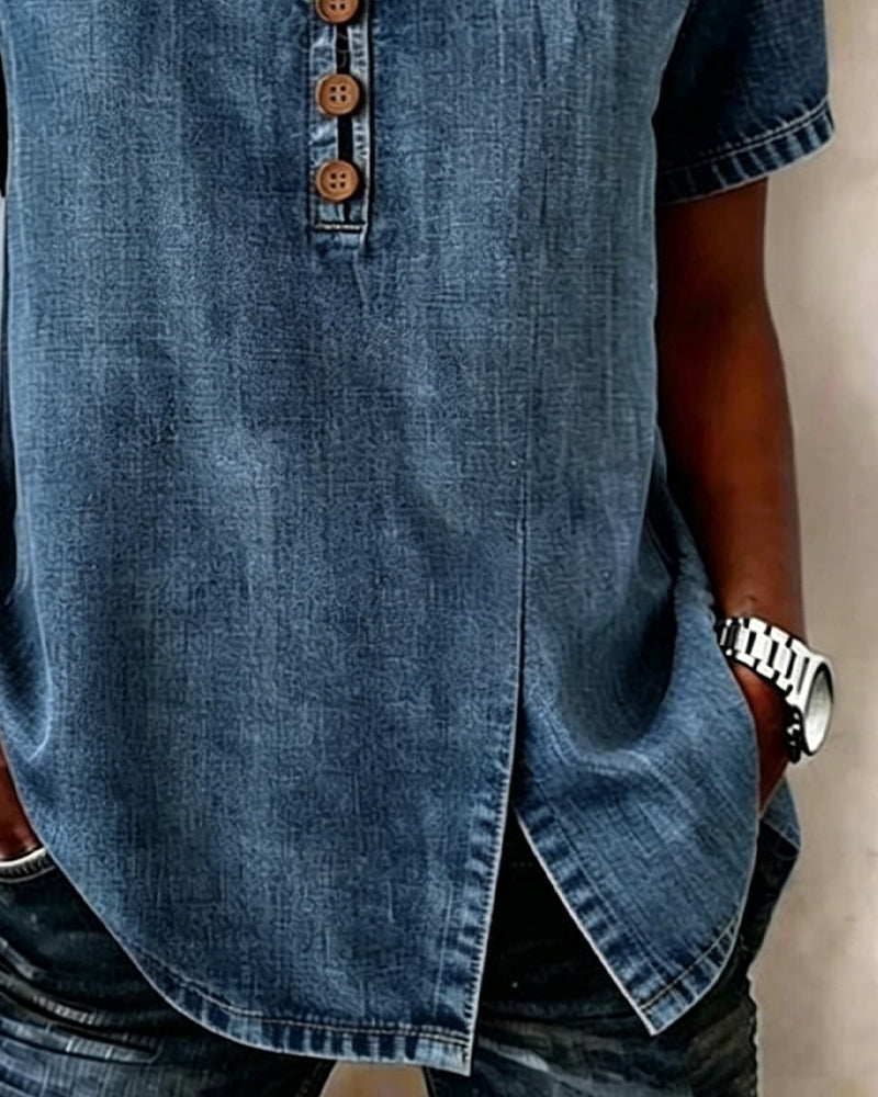 Camicetta di jeans con scollo a V spaccato