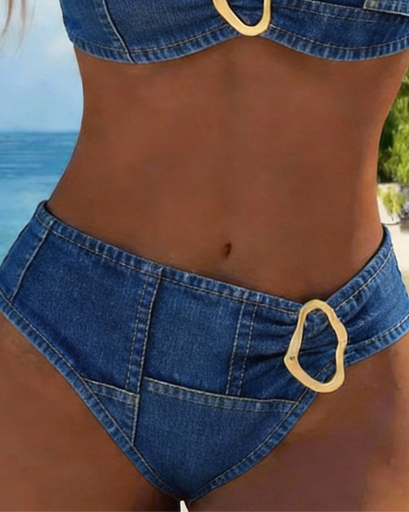 Bikini Due Pezzi con Bretelline e Fibbia Metallica